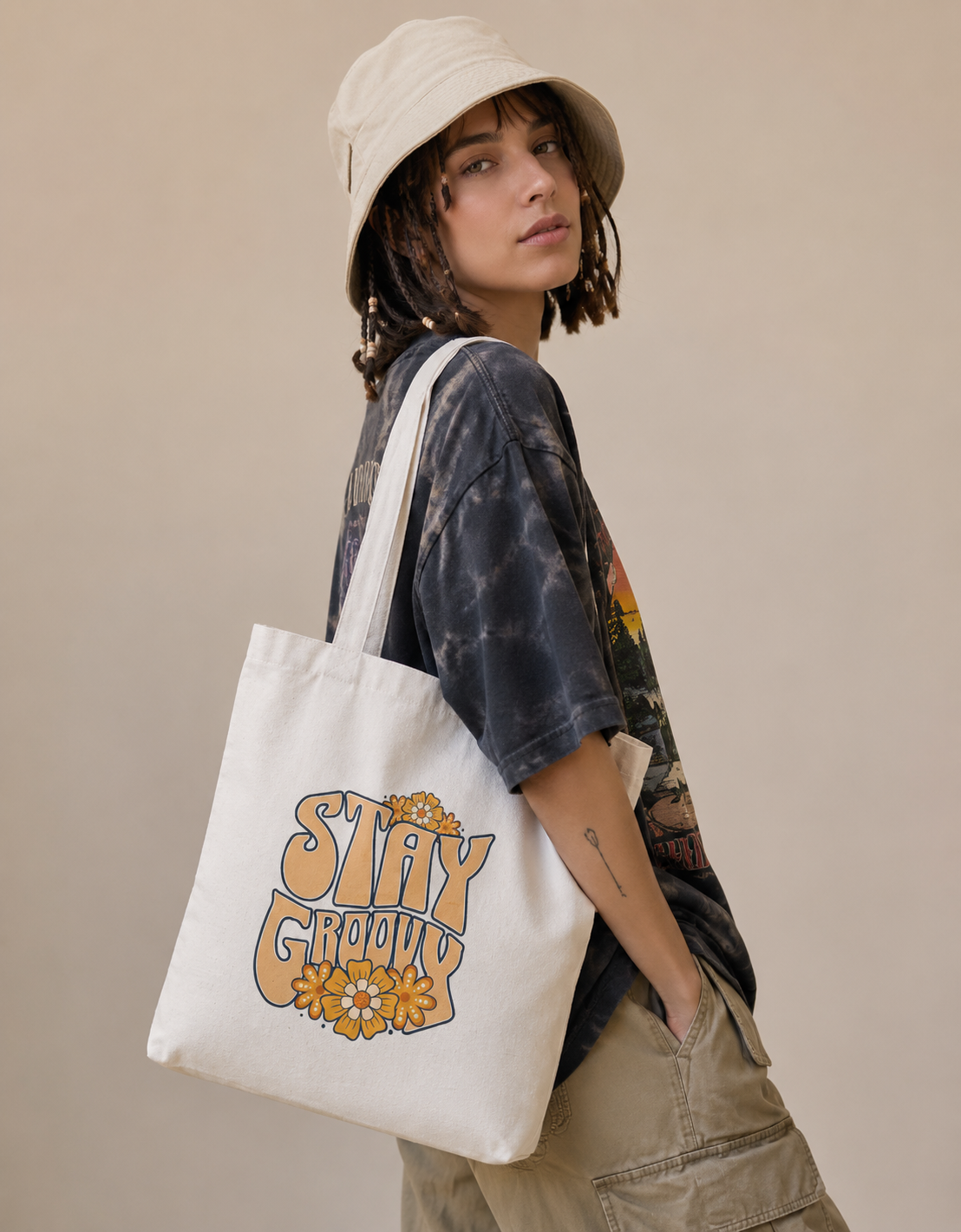 Stay Groovy Tote Bag Zipper