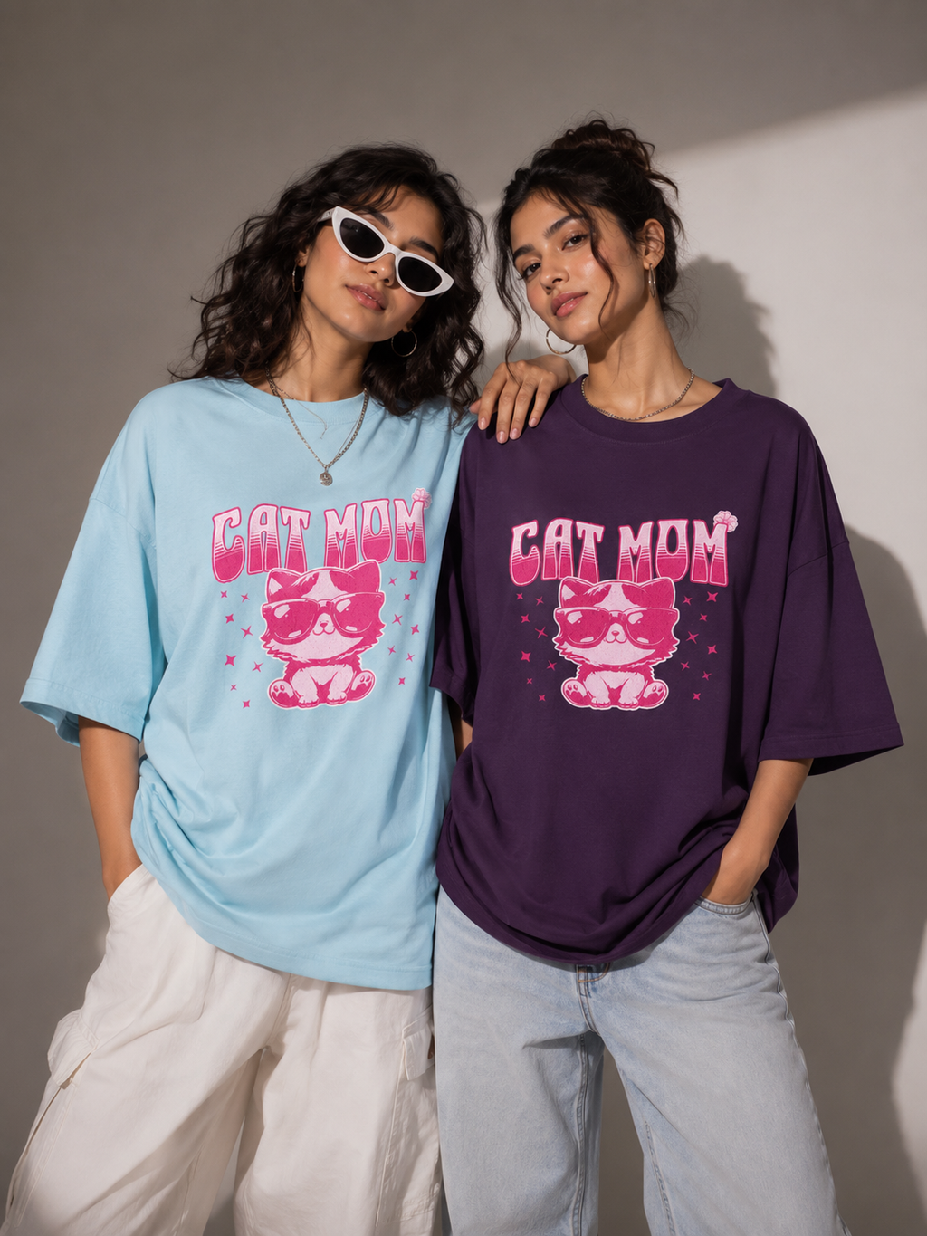 Cat Mom Oversized Classic T-Shirt